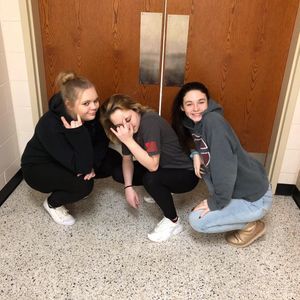 Meet your Posher, Saran